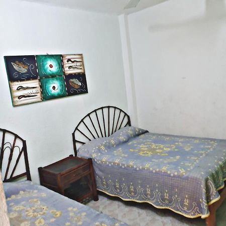 Hotel Amueblados Gaby Zihuatanejo Bagian luar foto
