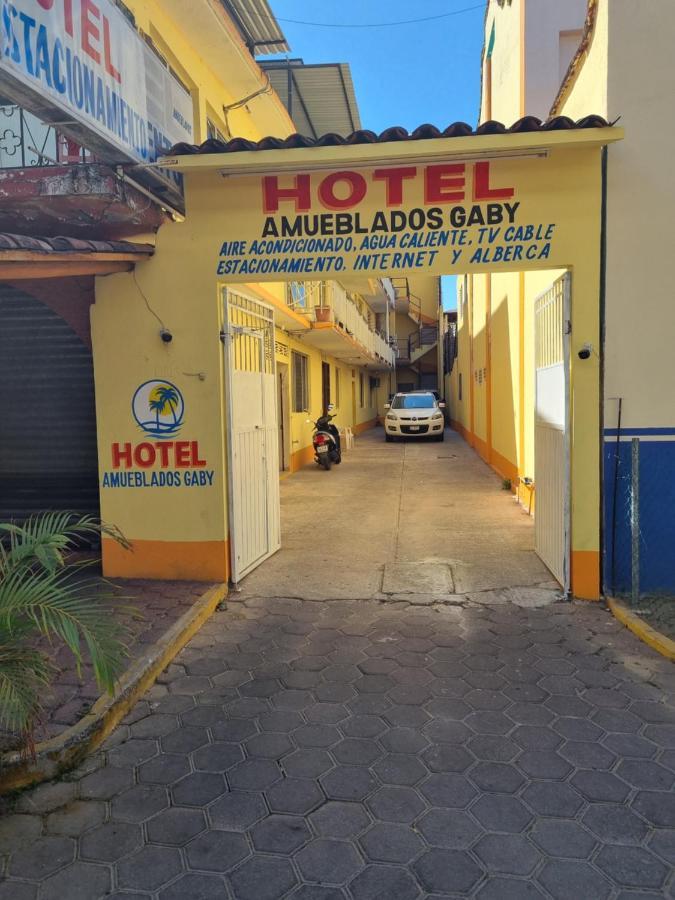 Hotel Amueblados Gaby Zihuatanejo Bagian luar foto