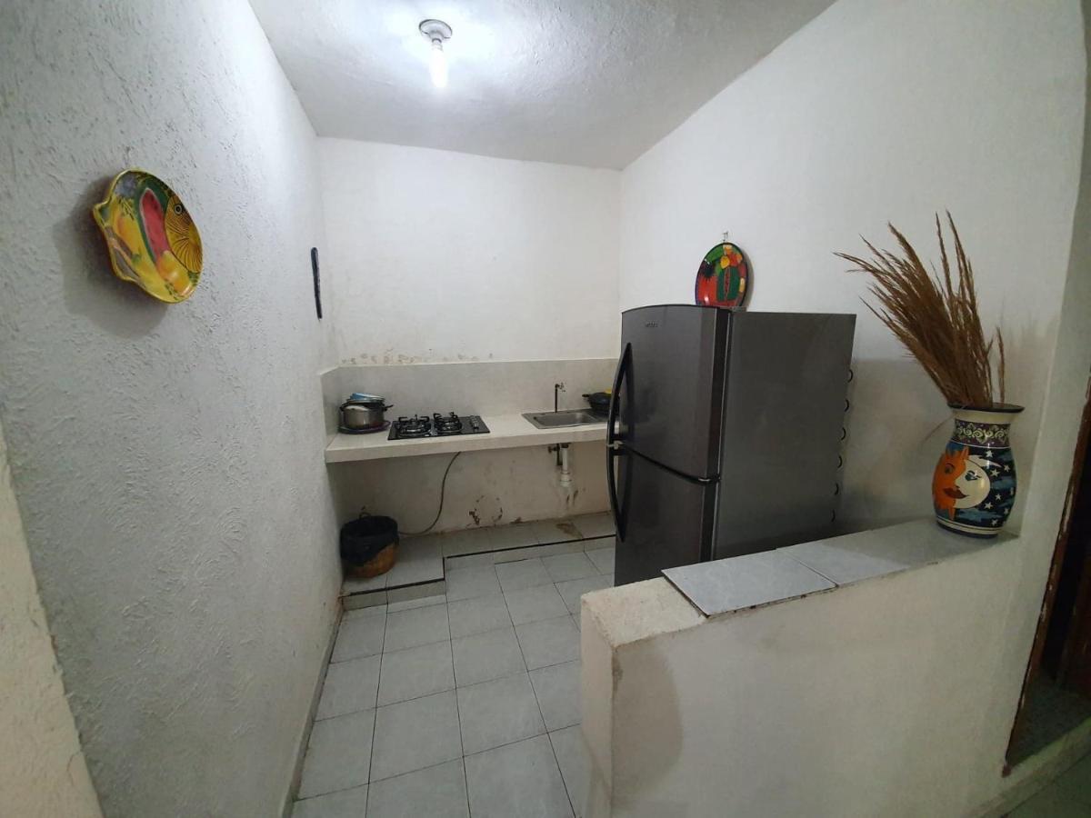 Hotel Amueblados Gaby Zihuatanejo Bagian luar foto