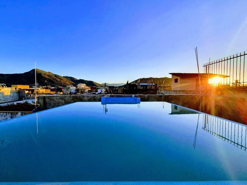 Hotel Amueblados Gaby Zihuatanejo Bagian luar foto